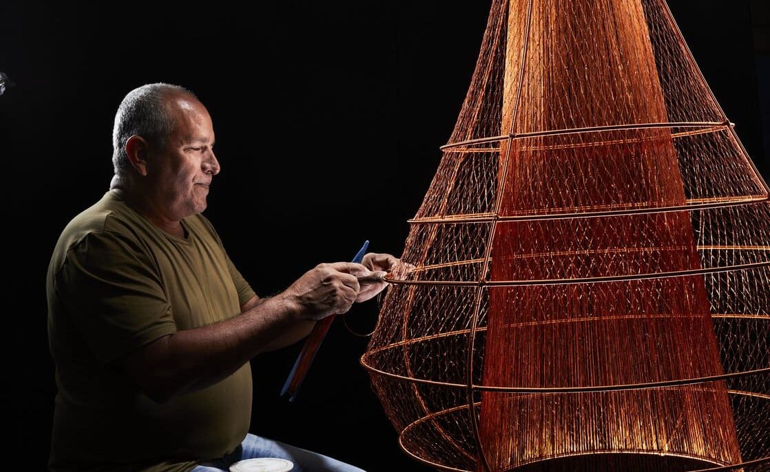 10 Marcas nacionales que reinventan la artesanía Amarilo