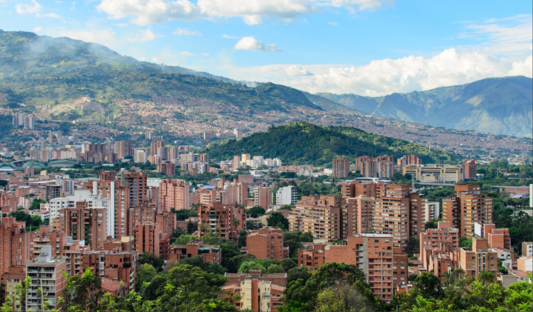 Amarilo se suma a la transformación de Medellín