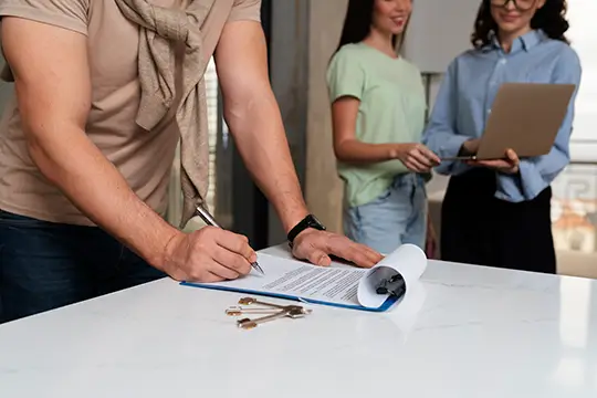 Comparación entre crédito hipotecario y leasing habitacional para compra de vivienda en Colombia