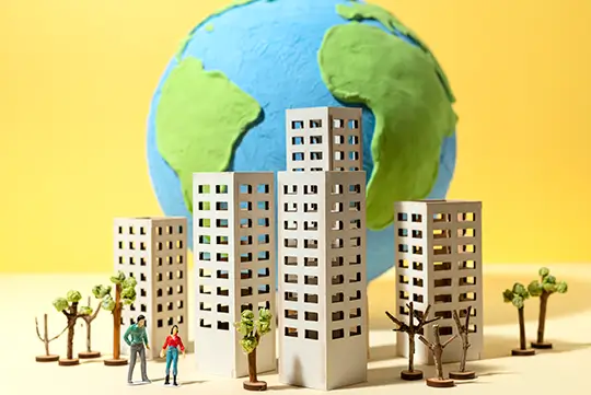 Vivienda sostenible con zonas verdes y espacios funcionales en proyectos Amarilo, diseño urbano responsable y bienestar familiar.