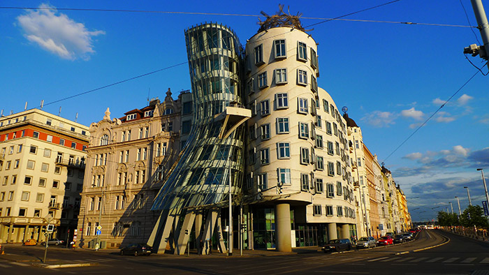 Casa danzante de Praga