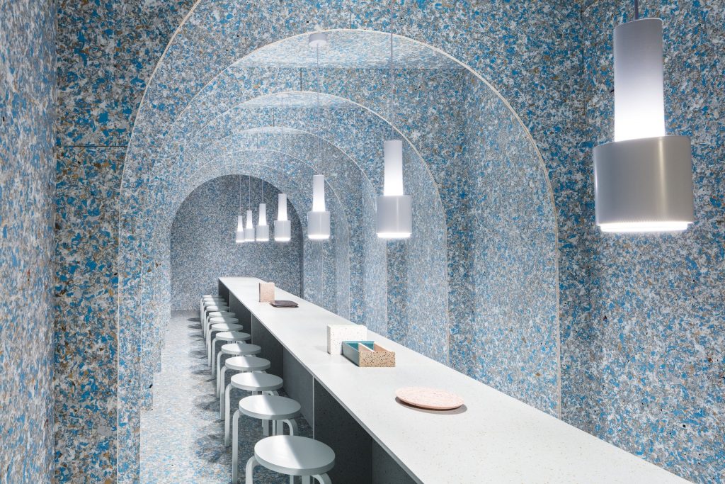 Decoración de interiores con material bioplástico