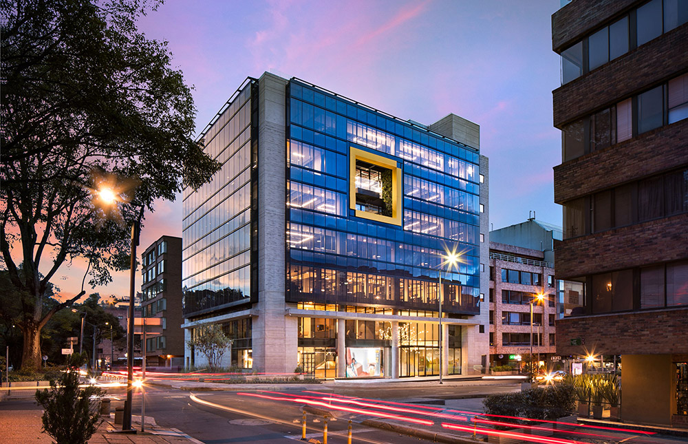 Edificio Corporativo de Amarilo