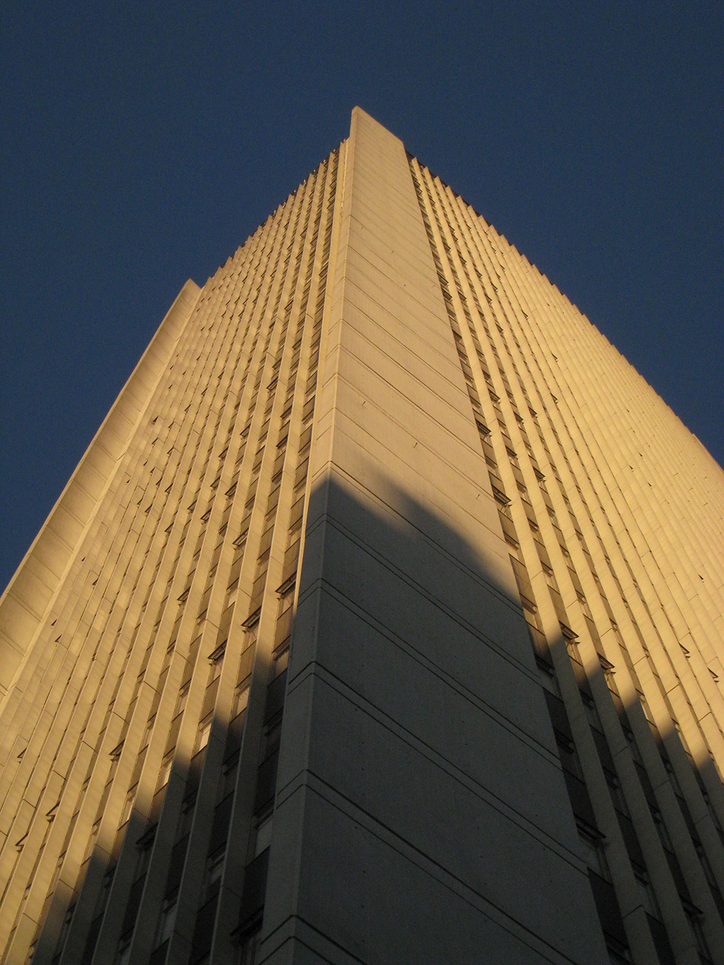 German-Samper-Gnecco-la-huella-de-un-grande-de-la-arquitectura-02